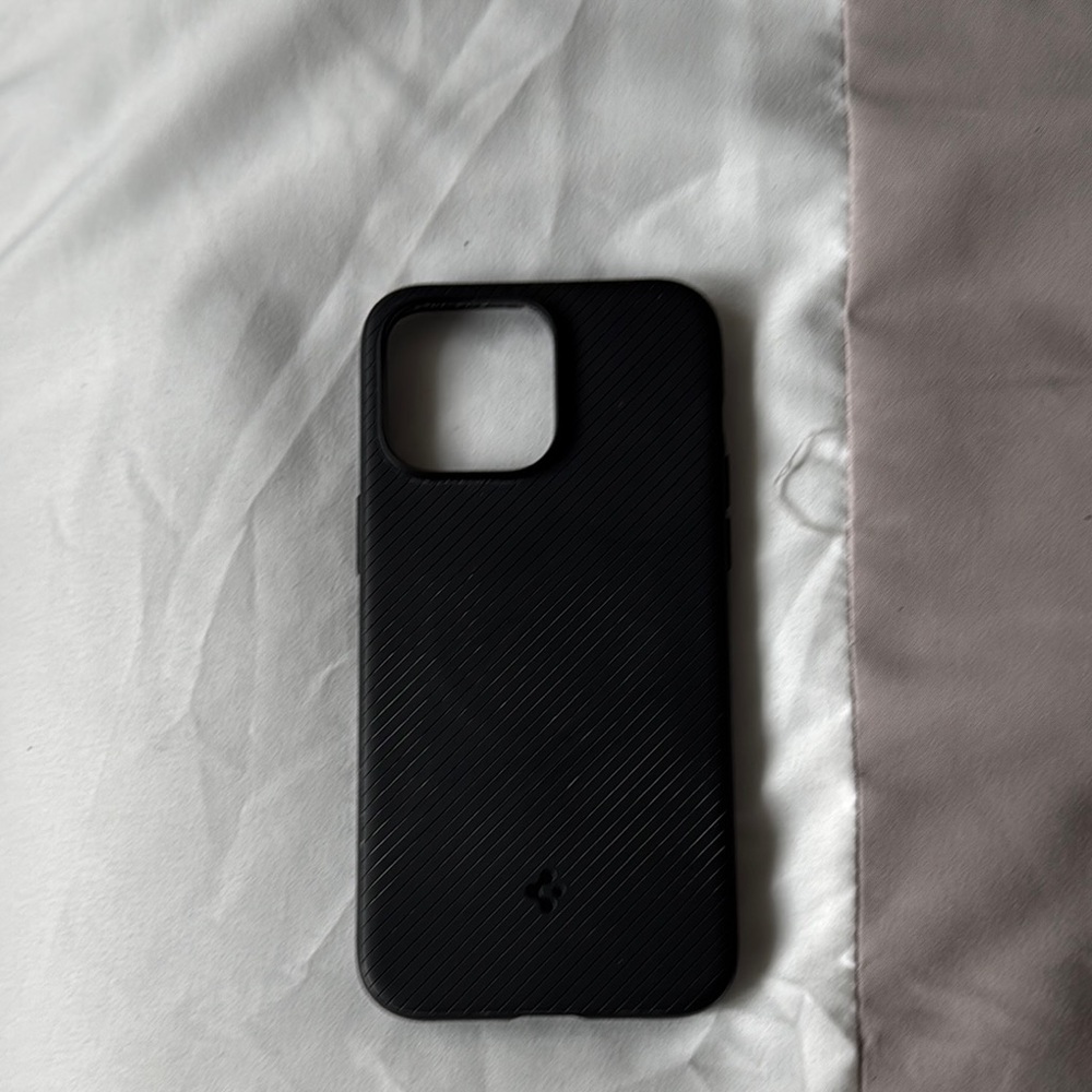 Spigen Black Slim Case for iPhone 14 Pro Max